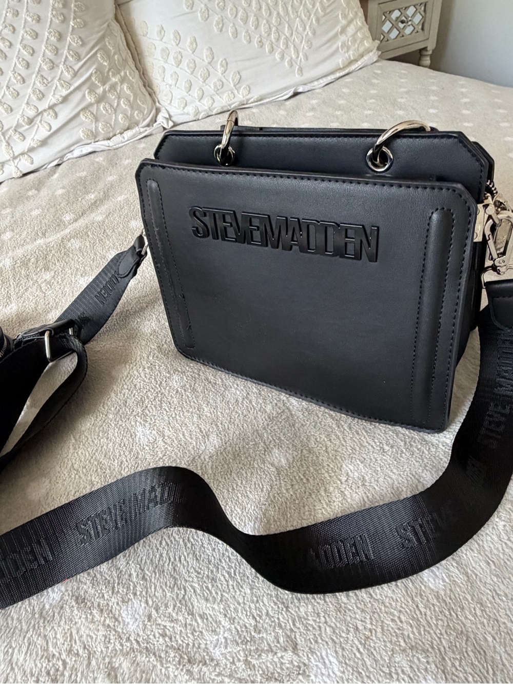 Steve Madden Black Embossed Logo Messenger Bag with Detachable Pouch - Picture 2 of 3